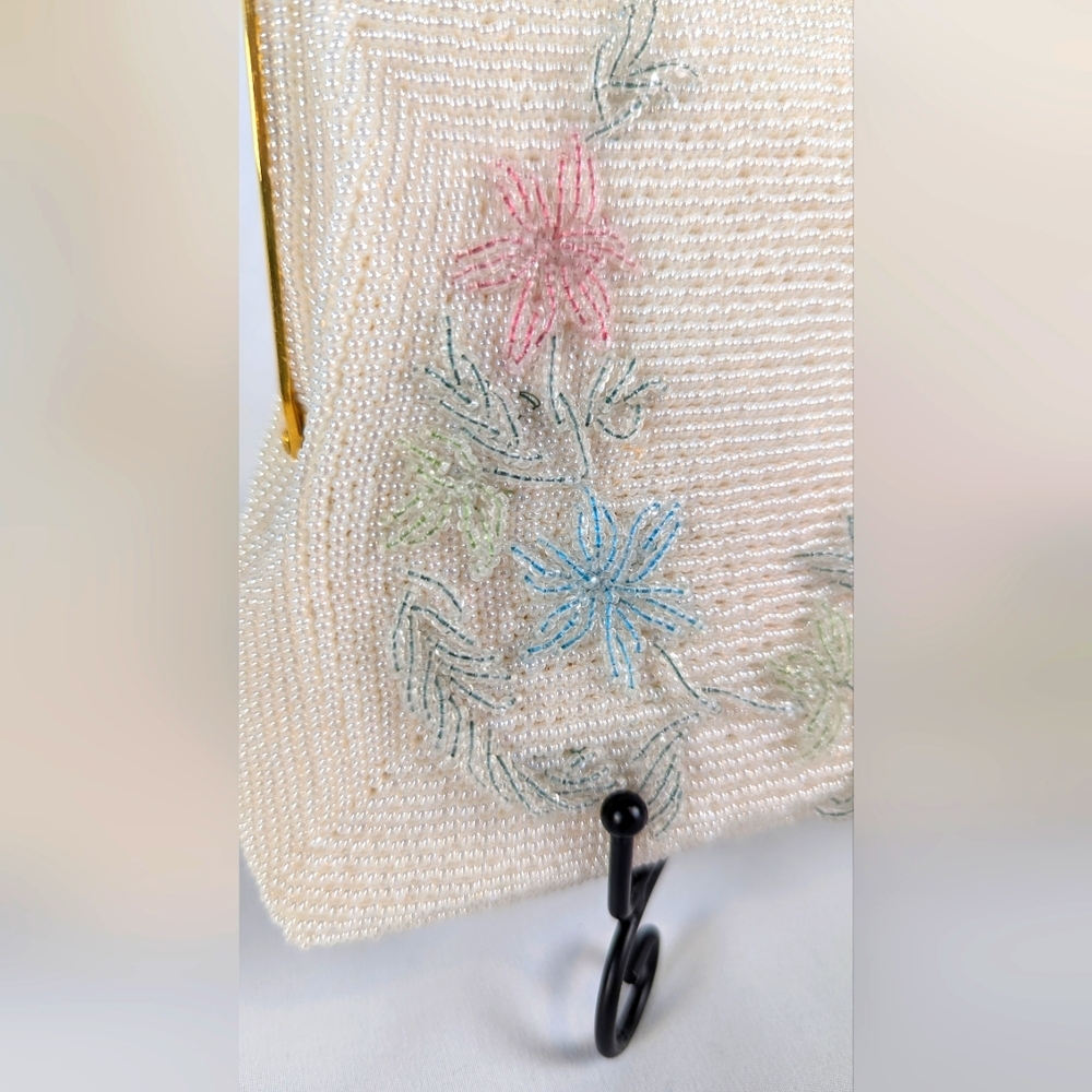 Vintage Walborg Beaded Evening Wrist Bag Clutch Floral White Ivory Wedding Bride - Picture 2 of 10